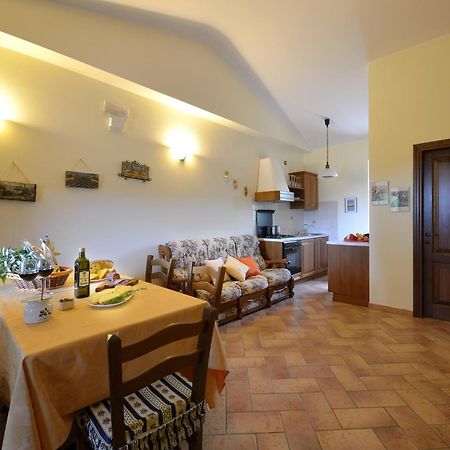 Agriturismo San Severo Passignano sul Trasimeno Værelse billede