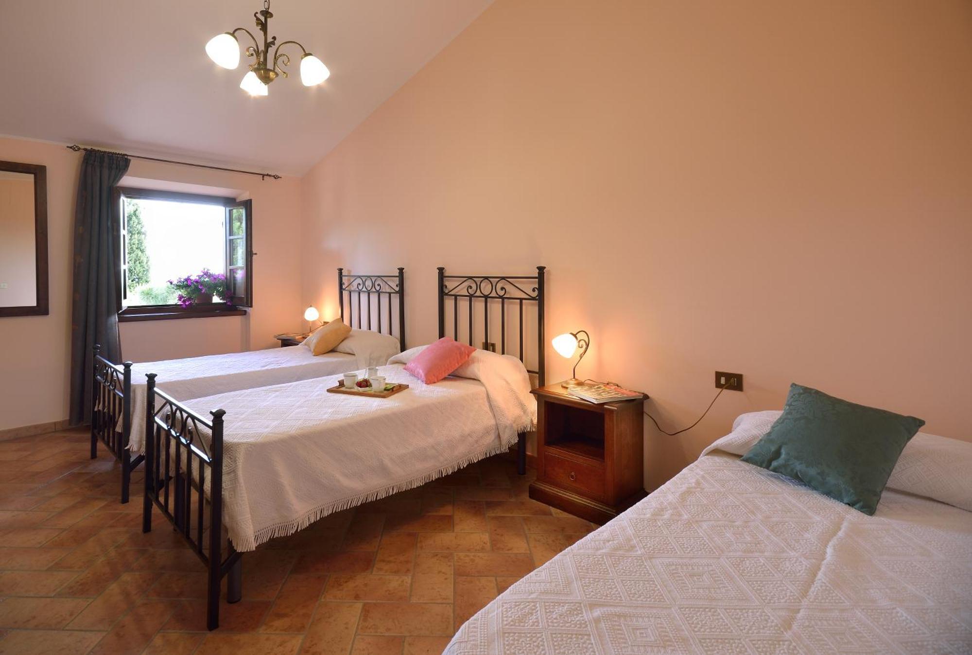 Agriturismo San Severo Passignano sul Trasimeno Værelse billede