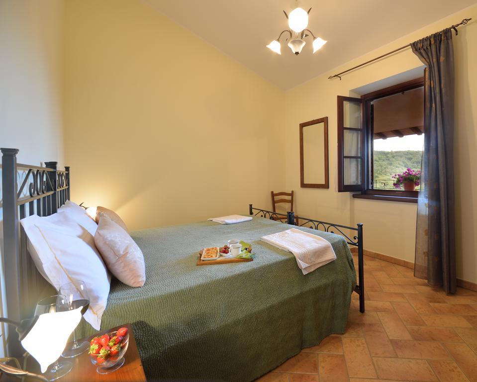 Agriturismo San Severo Passignano sul Trasimeno Værelse billede