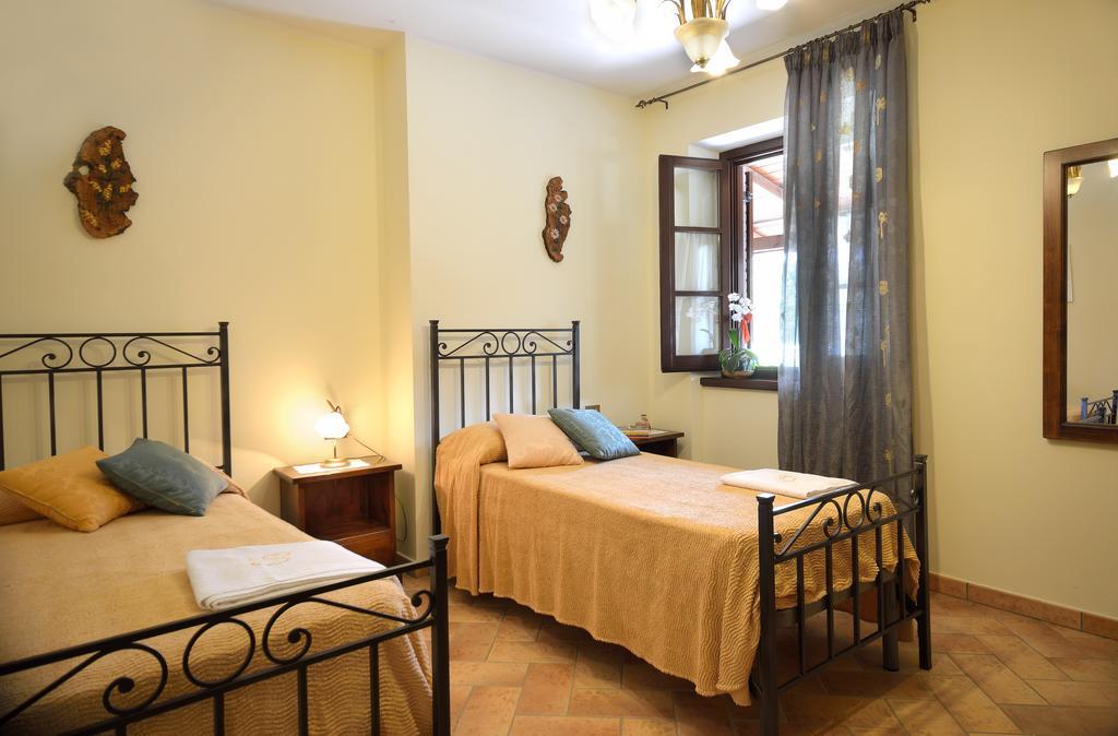Agriturismo San Severo Passignano sul Trasimeno Eksteriør billede
